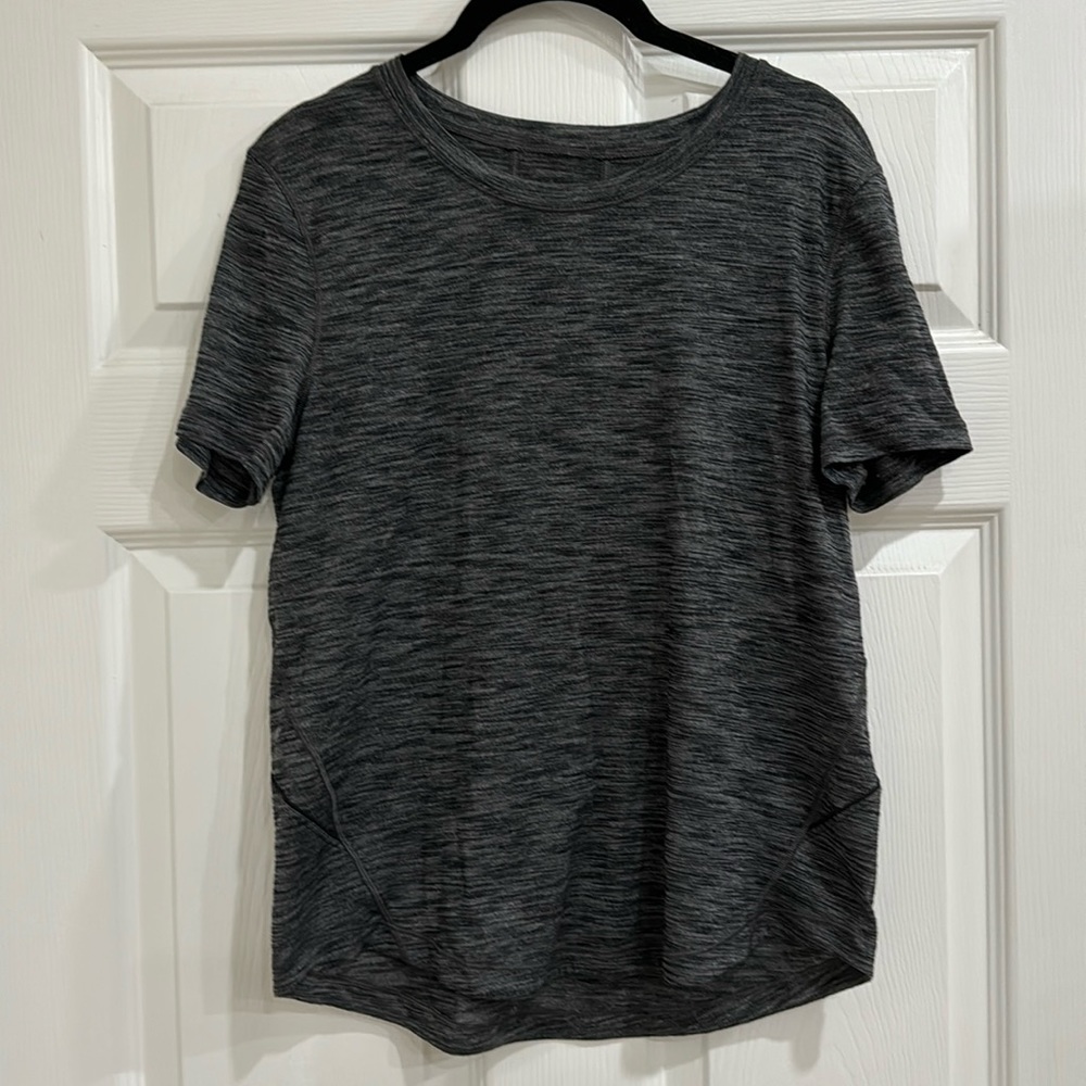 Lululemon Athletica Women’s Long Distance Short Sleeve Shirt Heathered Black 6